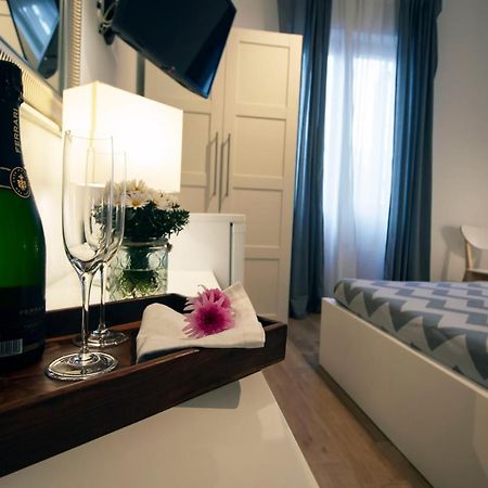 ليباري B&B T'Amo المظهر الخارجي الصورة