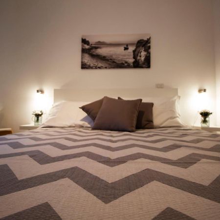 ليباري B&B T'Amo الغرفة الصورة